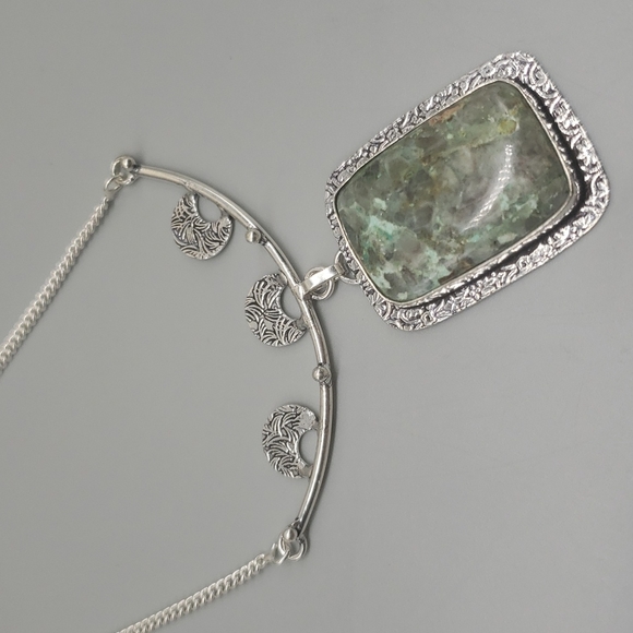 Chrysocolla Necklace - Picture 1 of 6